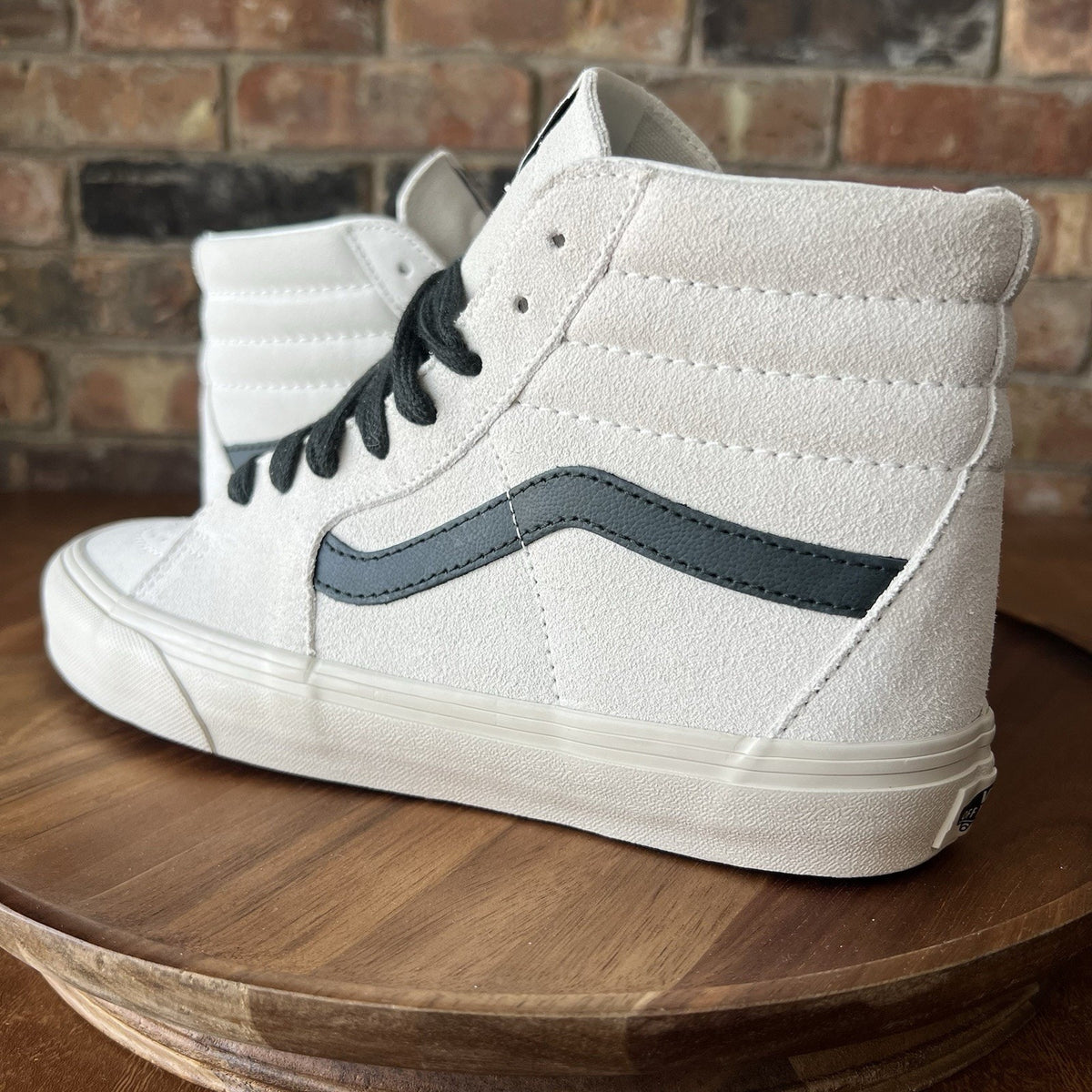 Vans SK8 Hi Oversized Laces White Suede Grey Stripe Womens 9.5 Men's 8 Shoes