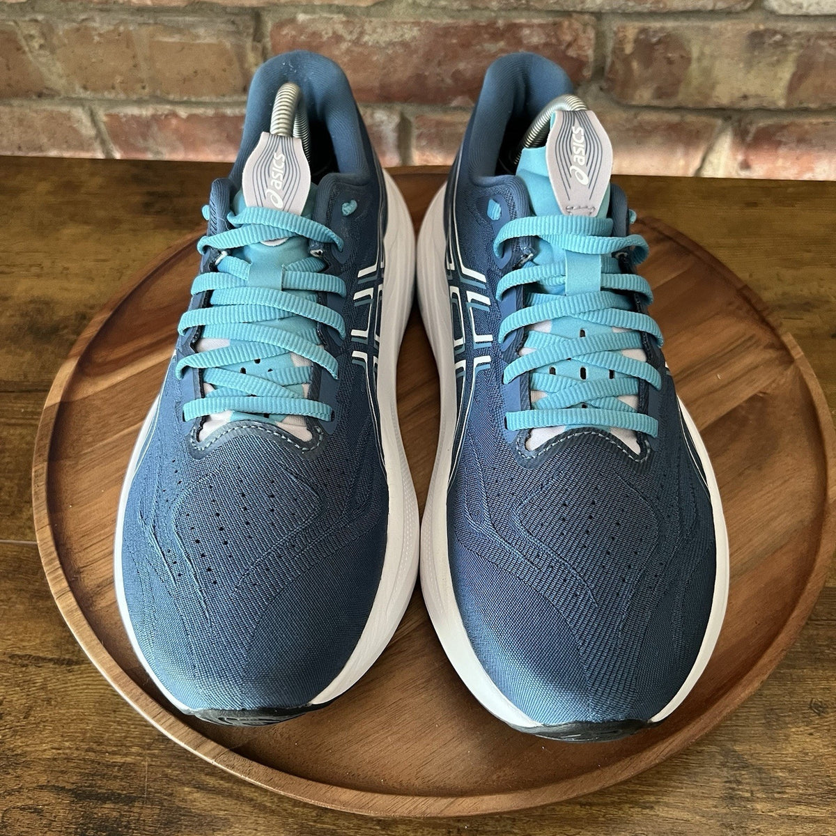 Asics GT-2000 14 Womens Size 10.5 Blue White Max Cushion Running Shoes Sneakers