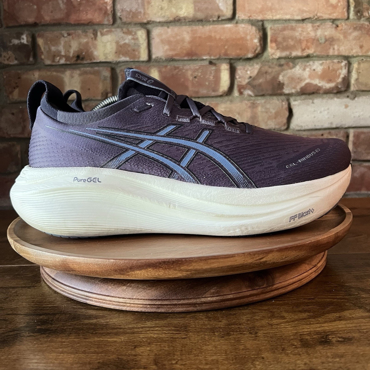Asics Gel-Nimbus 27 Blue Max Cushion Men 11.5 W Blue Running Shoes Sneakers
