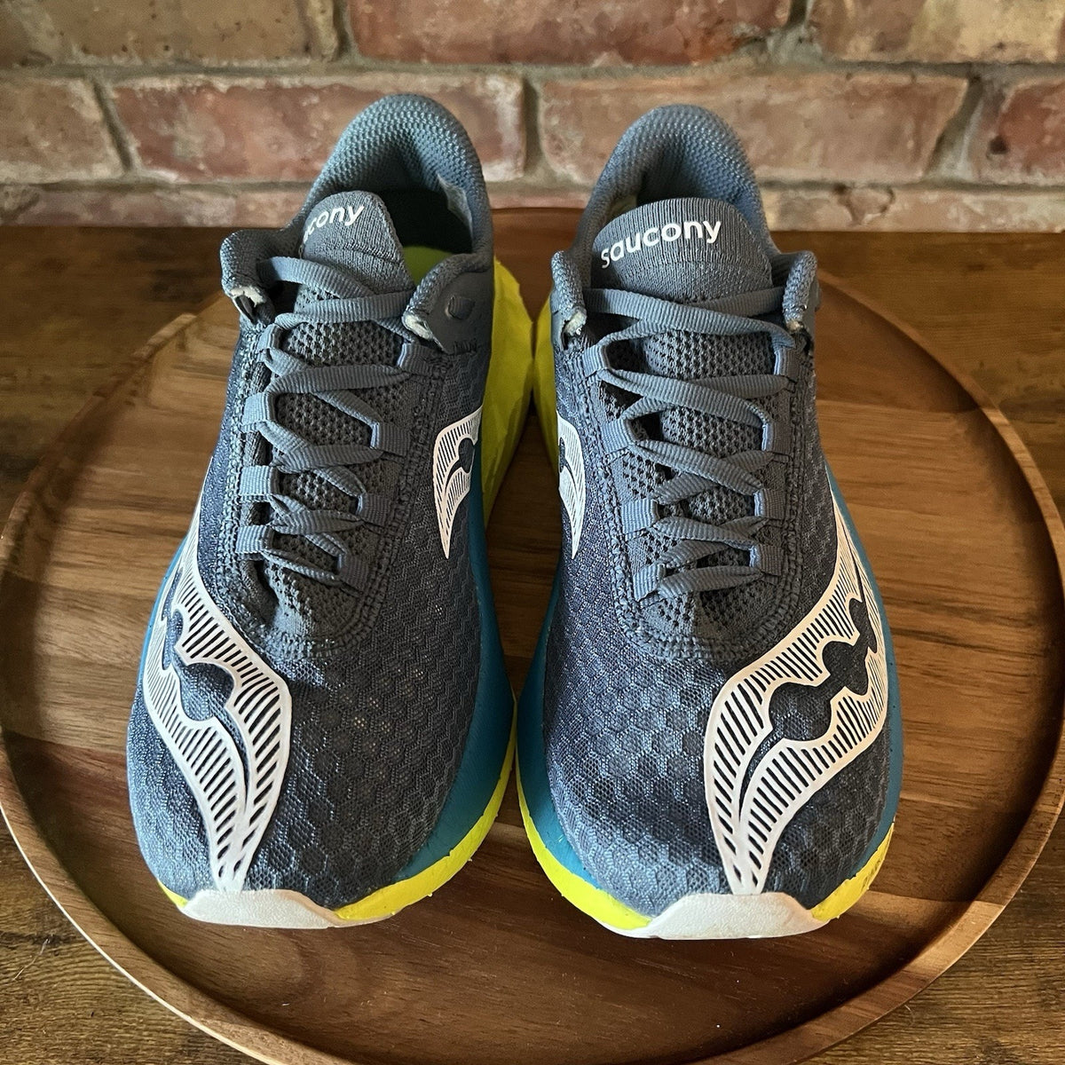 Saucony Endorphin Pro 4 Womens Size 8 Blue Yellow Race Running Shoes Sneakers