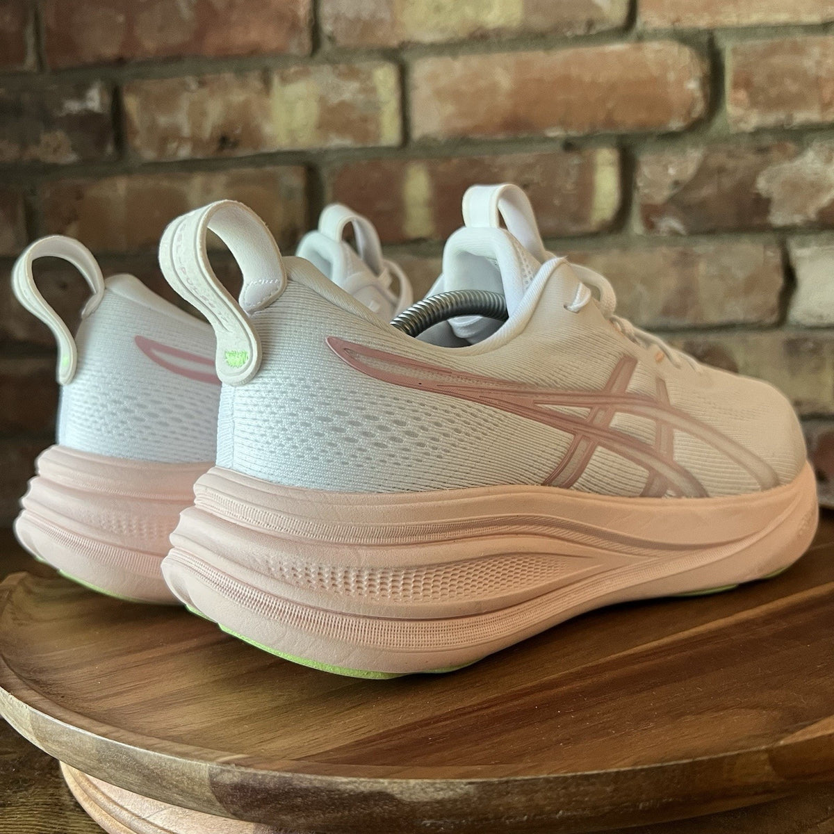 ASICS GEL PULSE 17 Neutral Balanced Running Women's 9.5 White Pink Shoes