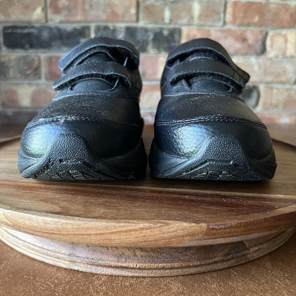 Brooks Addiction Walker 2 Women's 9 Black Leather Walking Sneaker Shoes