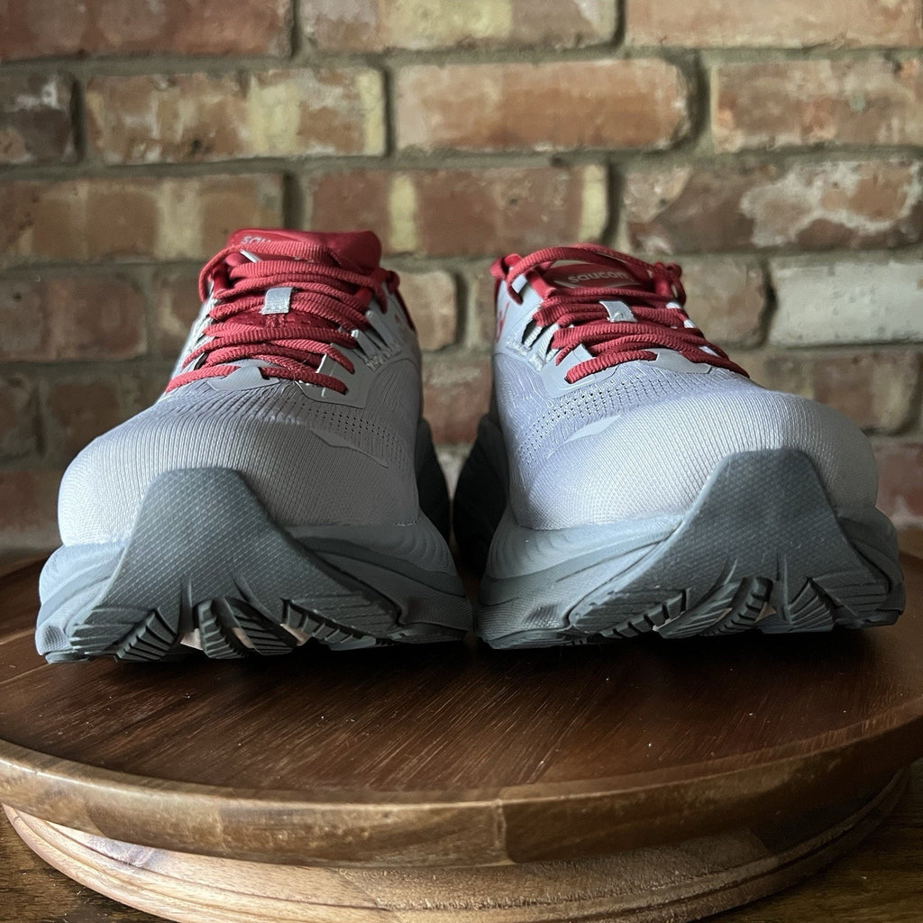Saucony Hurricane 24 Max Cushion Stability Men's 7.5 Gray Crimson Running Shoes