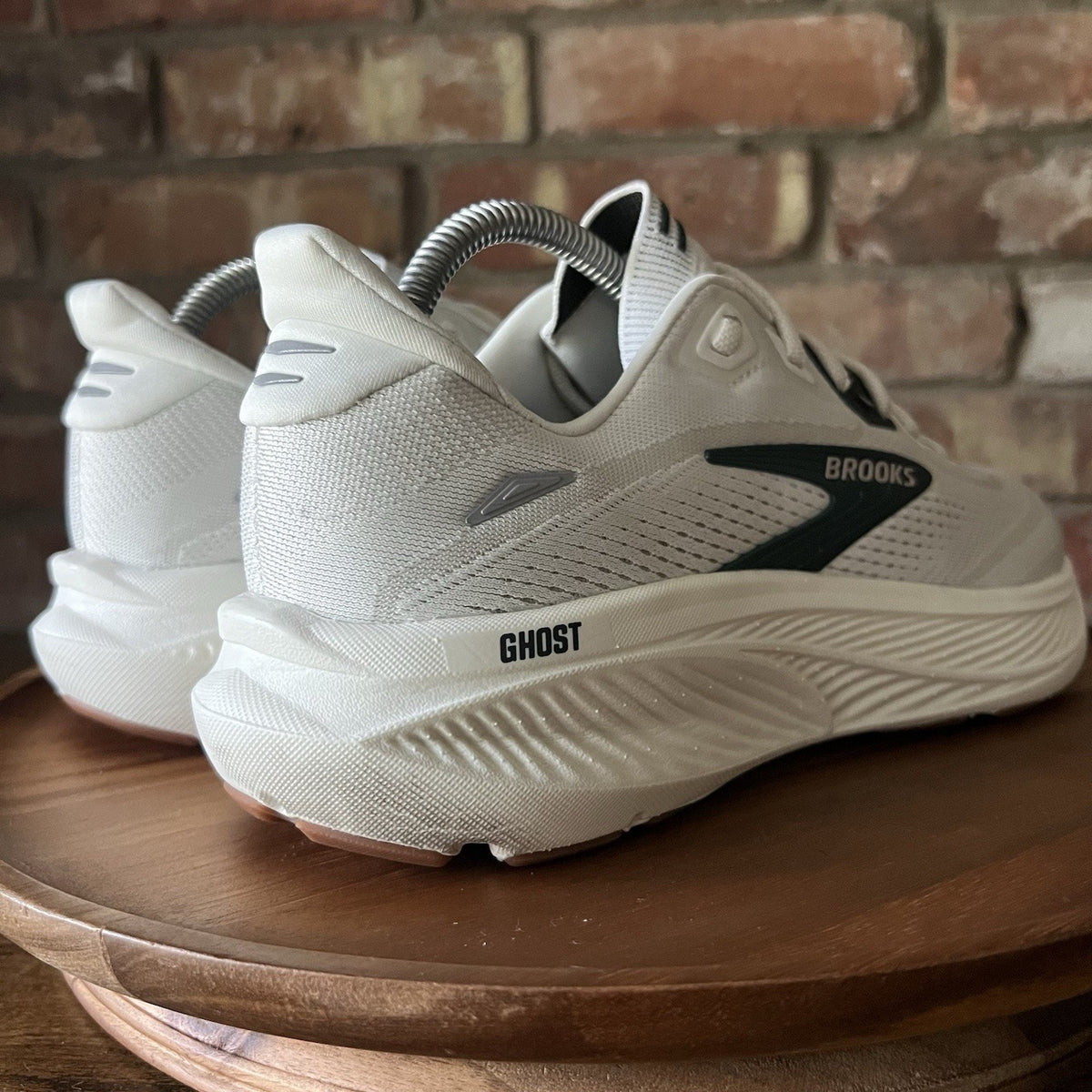 Brooks Ghost 18 Men's 8.5 Balanced Cushion White Spruce Running Shoes Sneakers