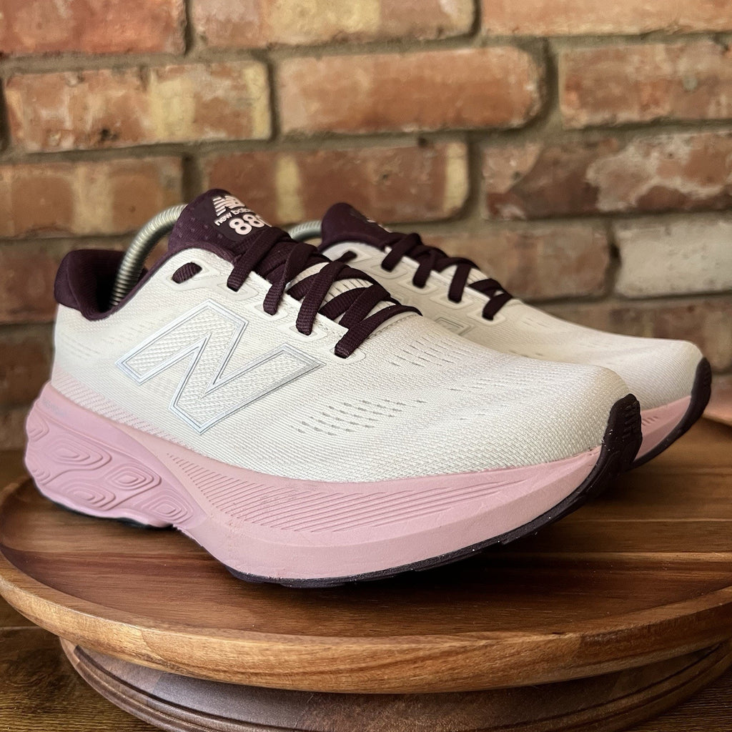 New Balance Fresh Foam X 880 v15 Womens 6.5 Pink White Running Shoes Sneakers