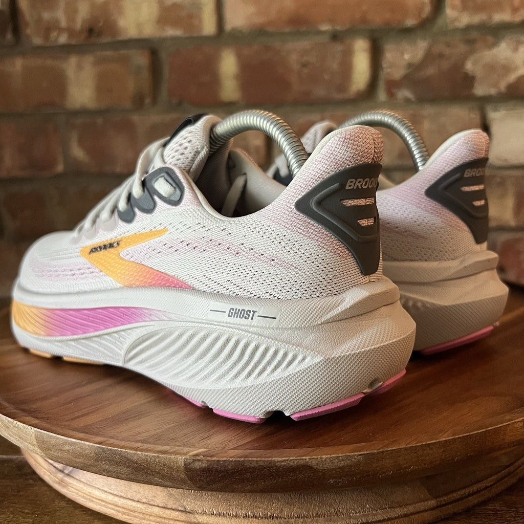 Brooks Ghost 17 Womens 6 2A Gray White Pink Neutral Running Shoes Sneaker