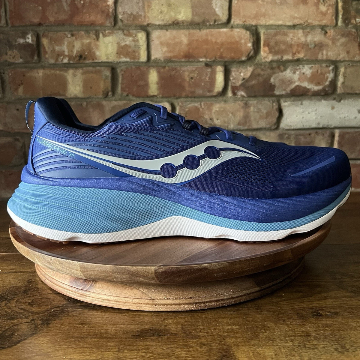 Saucony Hurricane 24 Blue Max Cushion Stability Men's 15 Running Shoes Sneakers