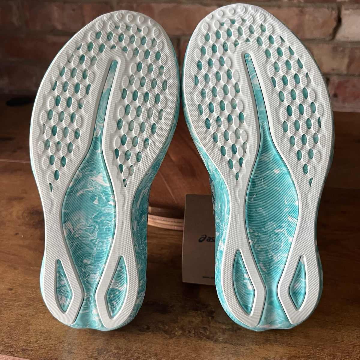Asics Noosa Tri 16 White Aqua Running Women's 6 FF Blast Cushioned Shoes