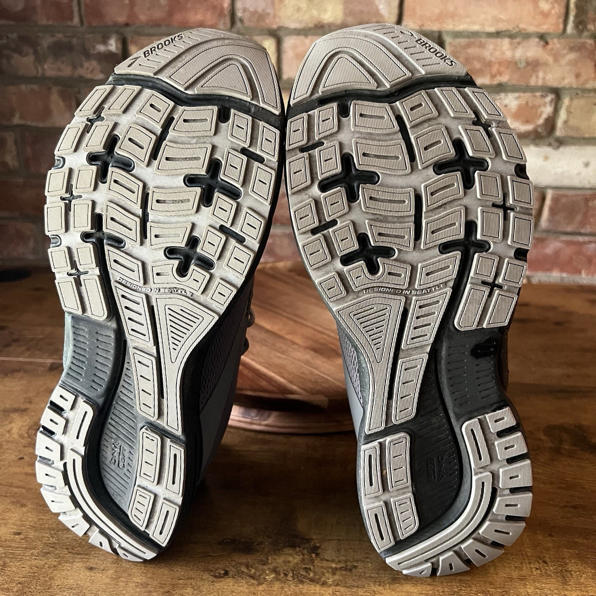 Brooks Trace 4 DNA LOFT Cushioned Men's 11.5 Running Trainer Shoes Sneakers