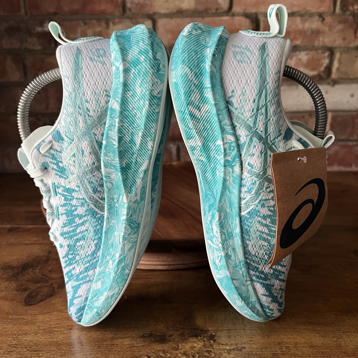 Asics Noosa Tri 16 White Aqua Running Women's 6 FF Blast Cushioned Shoes