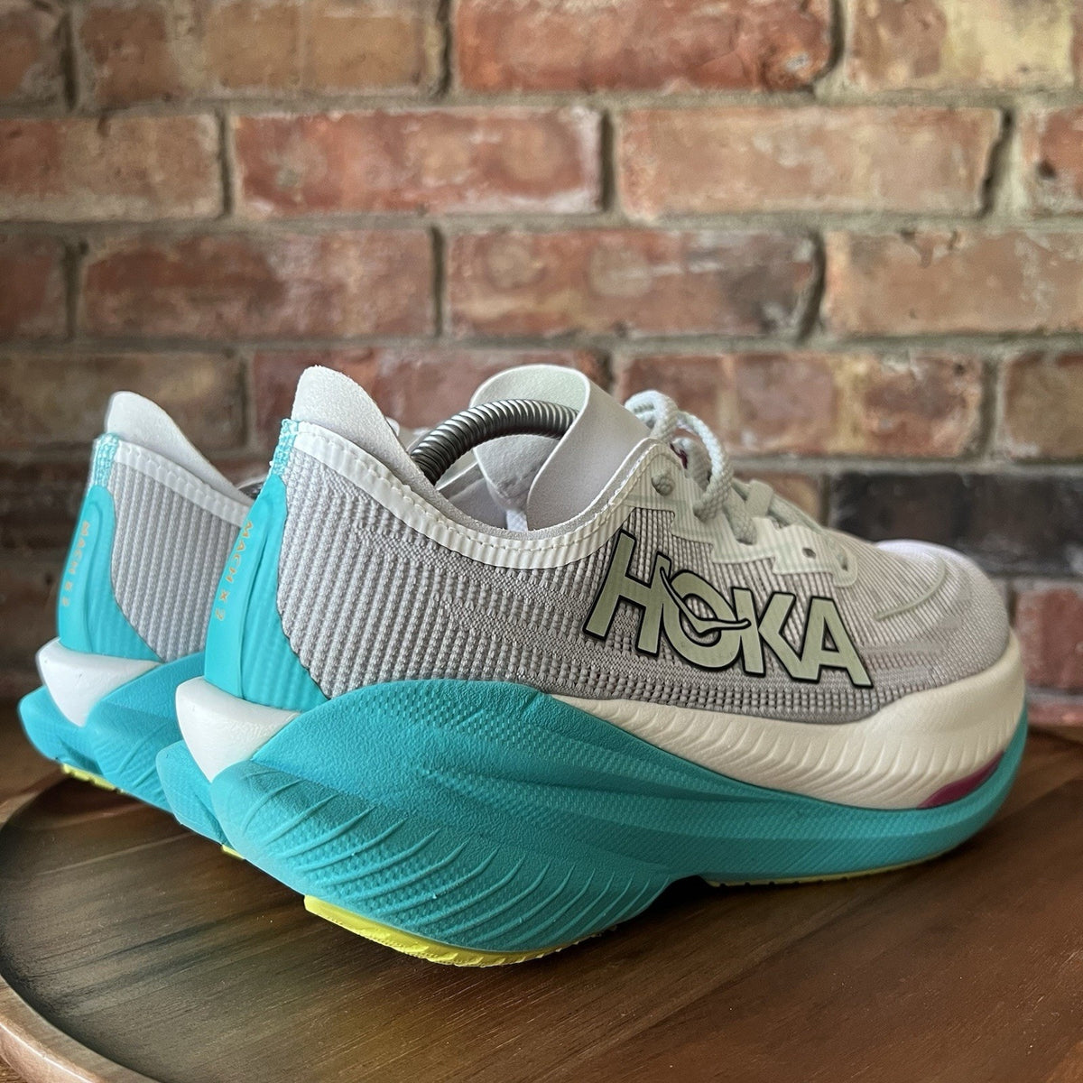Hoka One One Mach X 2 Max Cushion Womens 9.5 Running Carbon Racing Shoes Sneaker