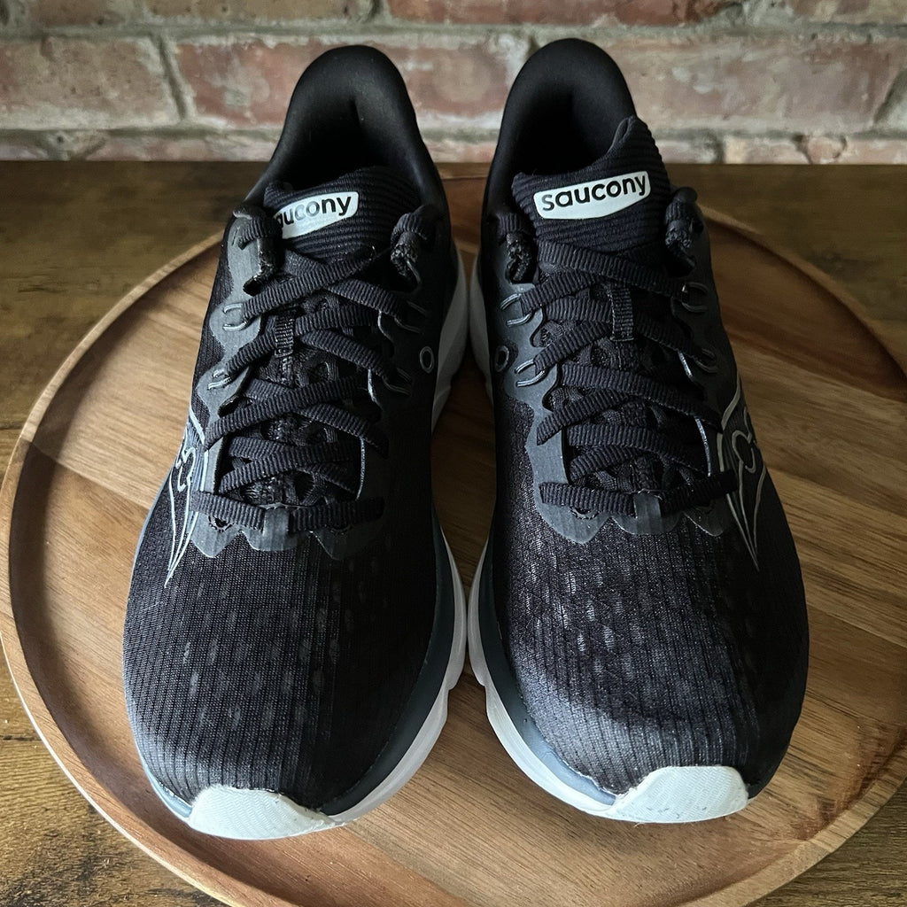 Saucony Kinvara 16 Women's 8 PWRRUN Black Neutral Cushion Running Shoes Sneakers