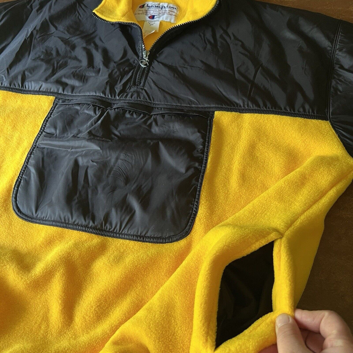 Vintage Yellow Black Champion Fleece Jacket Size XL Mountaineers Kangaroo Pouch