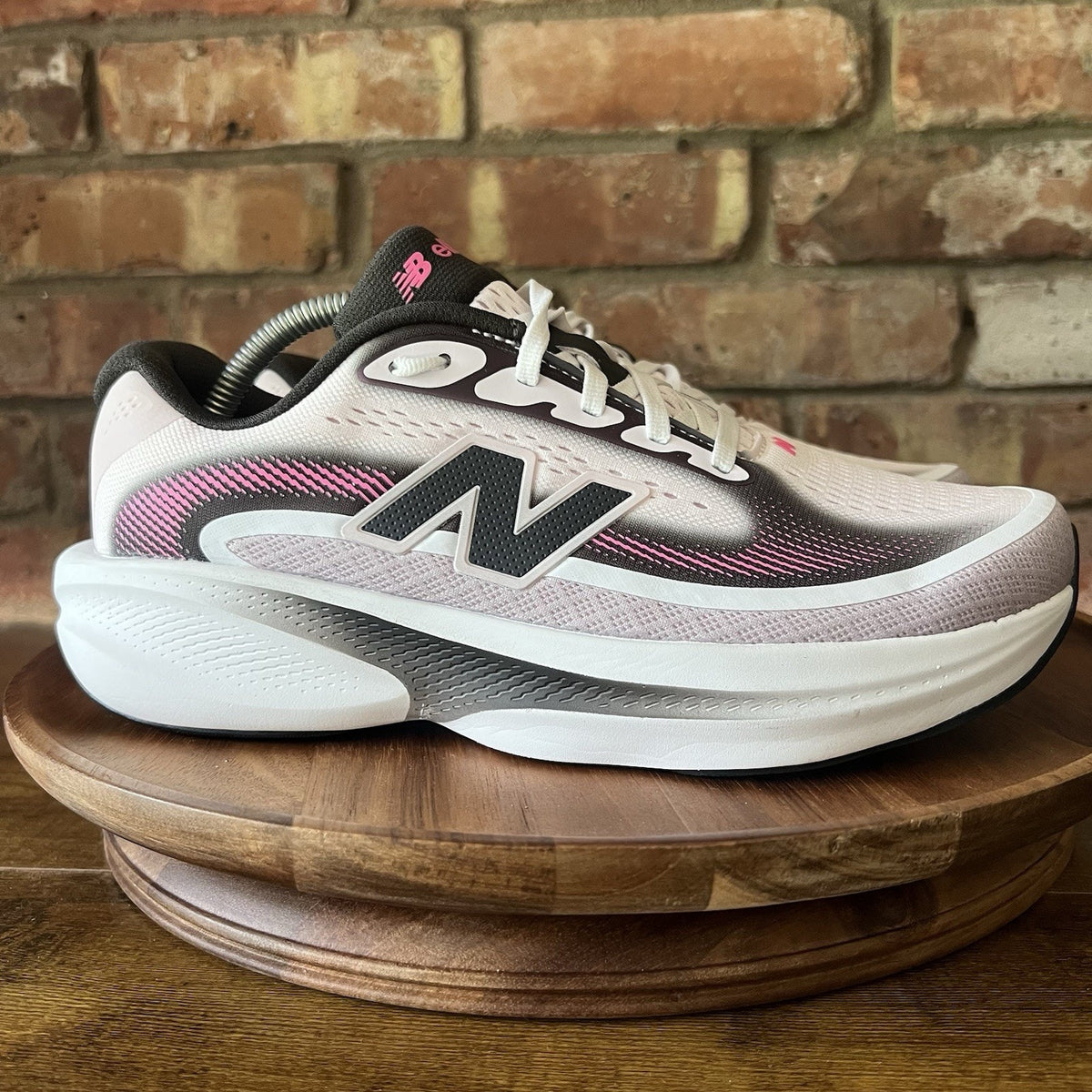 New Balance Ellipse V1 Womens Size 8.5 Pink Black Running Walking Shoes Sneakers
