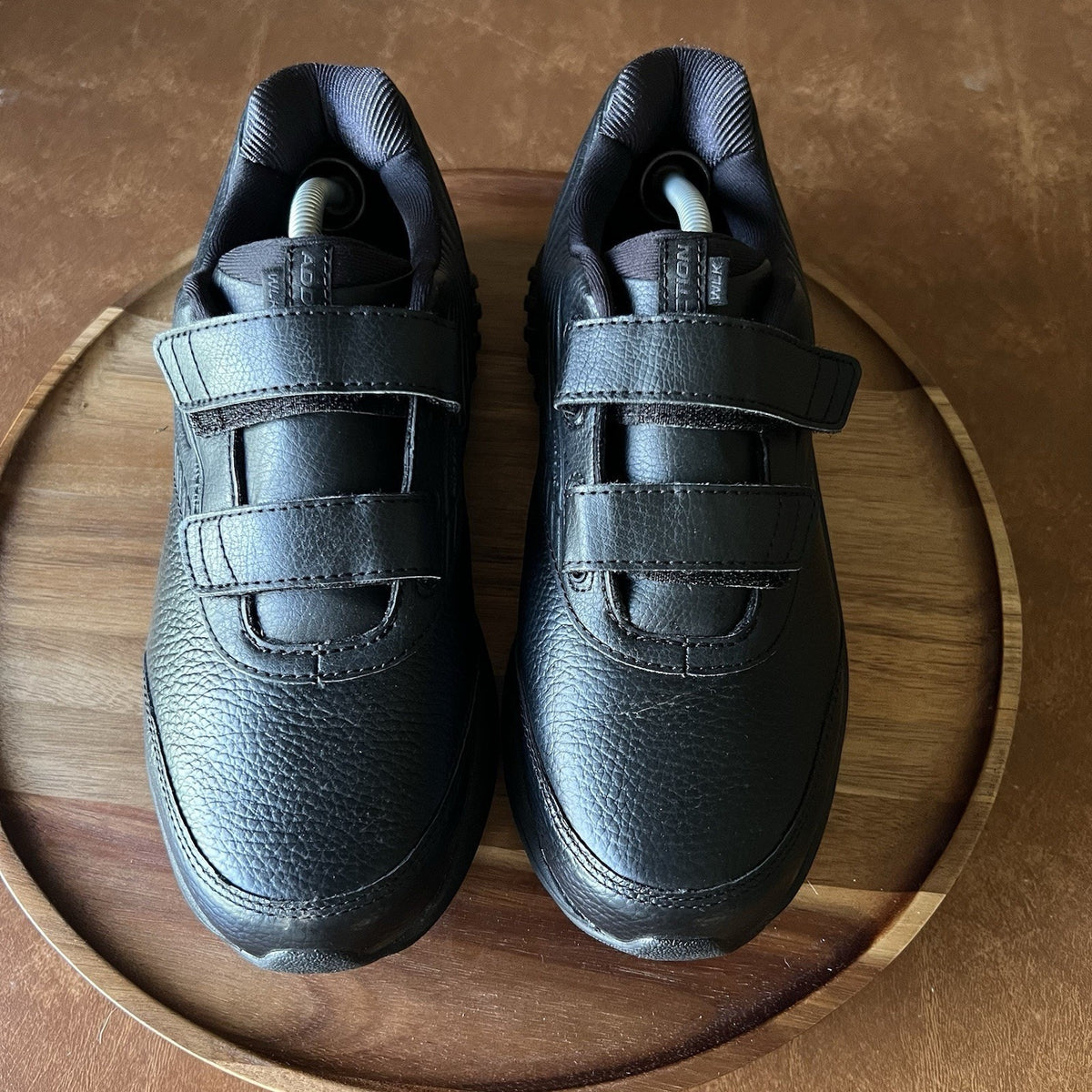 Brooks Addiction Walker 2 Women's 9 Black Leather Walking Sneaker Shoes