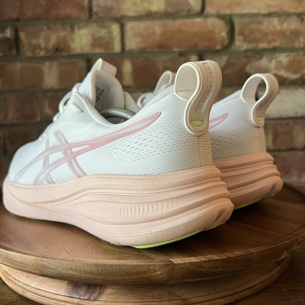 ASICS GEL PULSE 17 Neutral Balanced Running Women's 9.5 White Pink Shoes