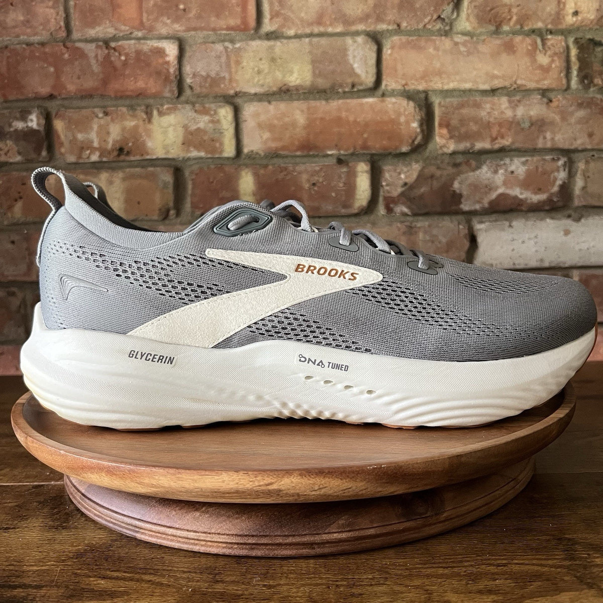 Brooks Glycerin 22 Mens 14 Primer Gray Neutral Cushion Running Shoe Sneakers