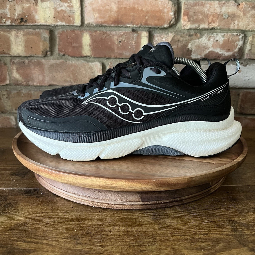 Saucony Omni ST 23 Suppotive Mens 9.5 Black Sliver Road Running Shoes Sneakers