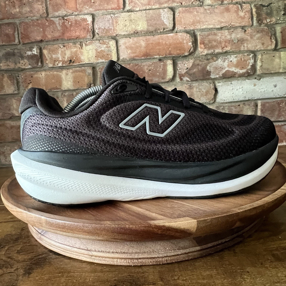New Balance 1080v15 Womens 8 Black Neutral Soft Cushion Daily Running Shoes