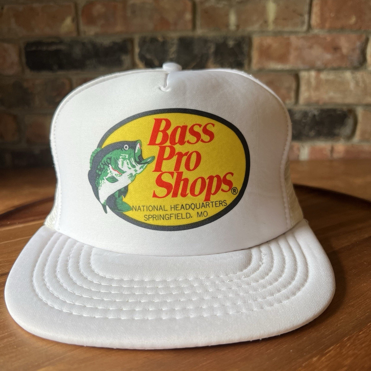 Vintage Bass Pro Shops Fishing Hunting Trucker Hat Snapback Cap White