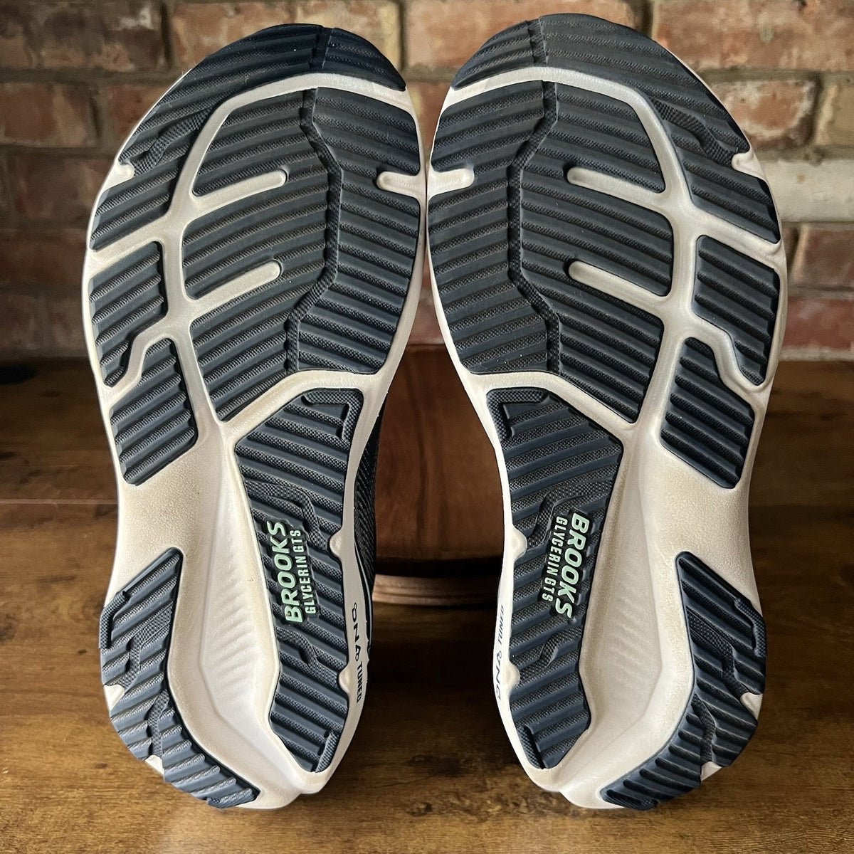 Brooks Glycerin GTS 23 Supportive Plush Cushion Womens 10.5 Blue Running Shoes