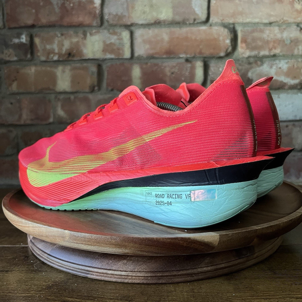 Nike Vaporfly Next% 4 Bright Crimson Size 13 Carbon Race Running Shoes Sneakers