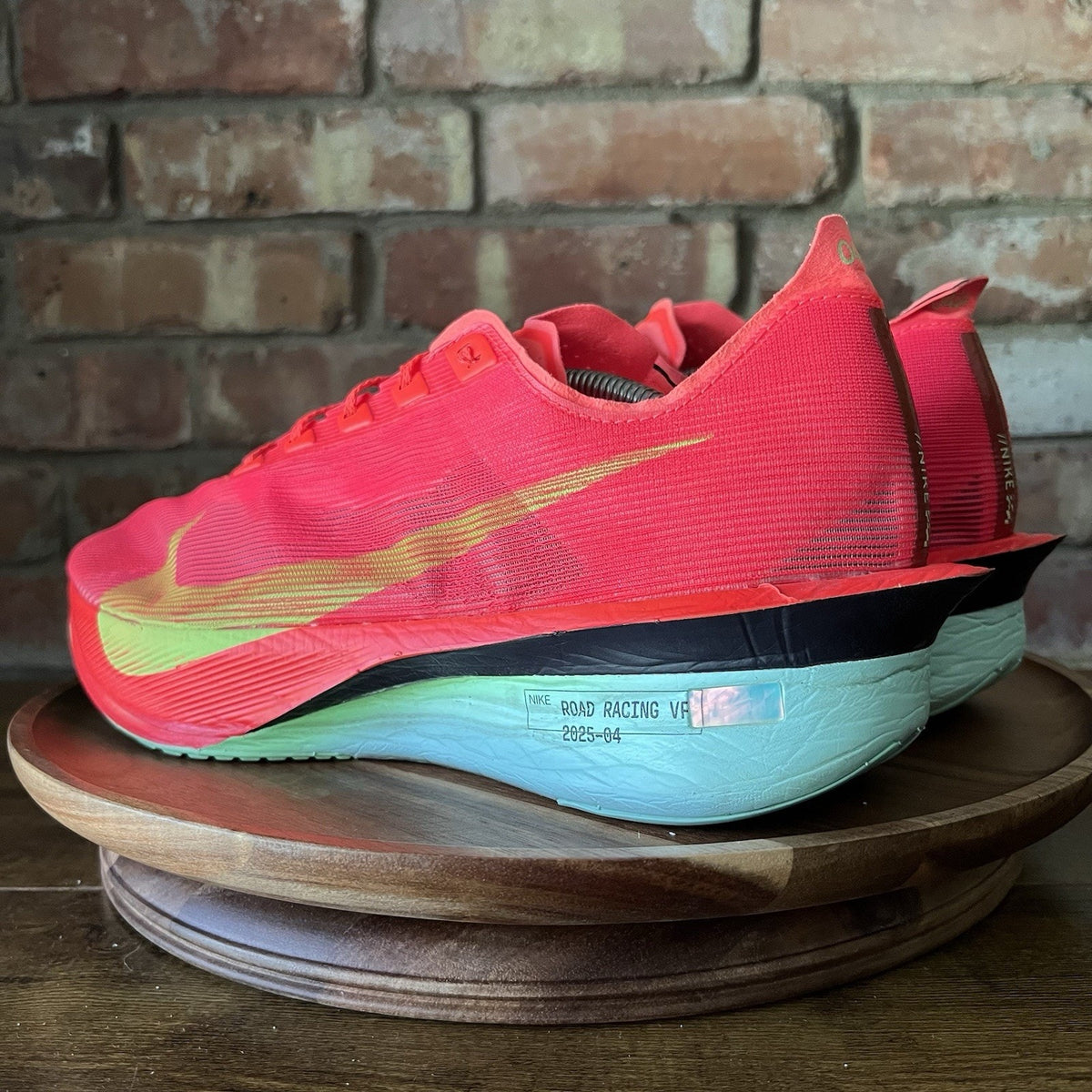 Nike Vaporfly Next% 4 Bright Crimson Size 13 Carbon Race Running Shoes Sneakers
