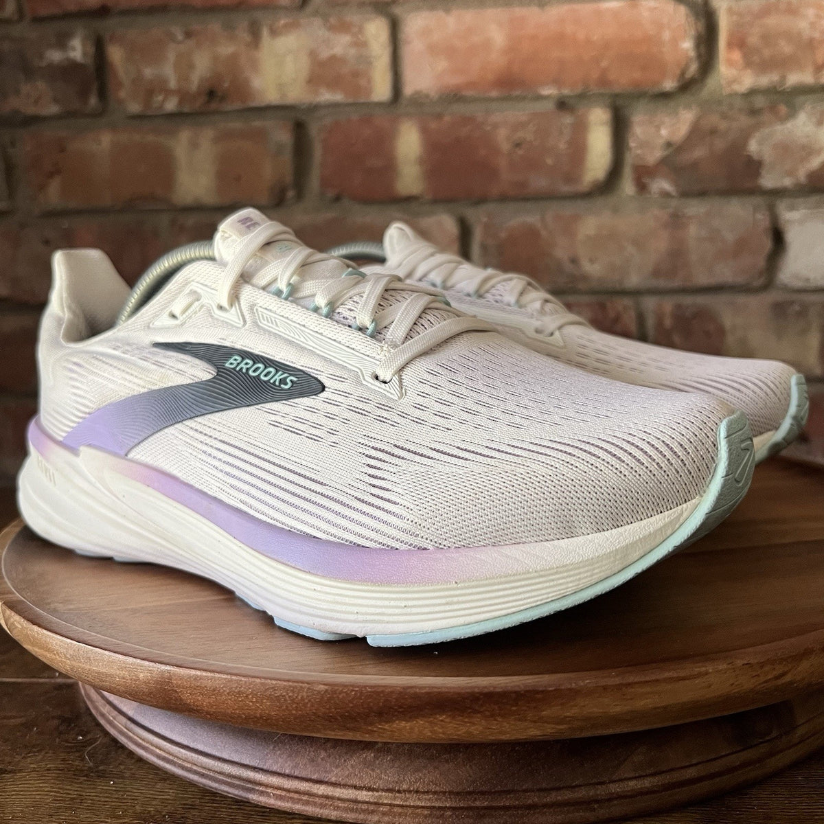 Brooks Revel 8 Gray Purple DNA Loft Cushion Running Sneakers Shoes Women's 9