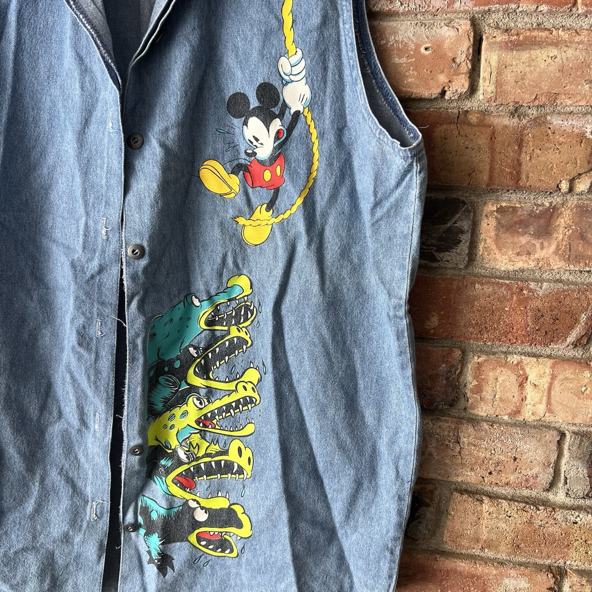 Vintage Mickey Jerry Leigh Denim Top Womens Medium Screenprint Alligators