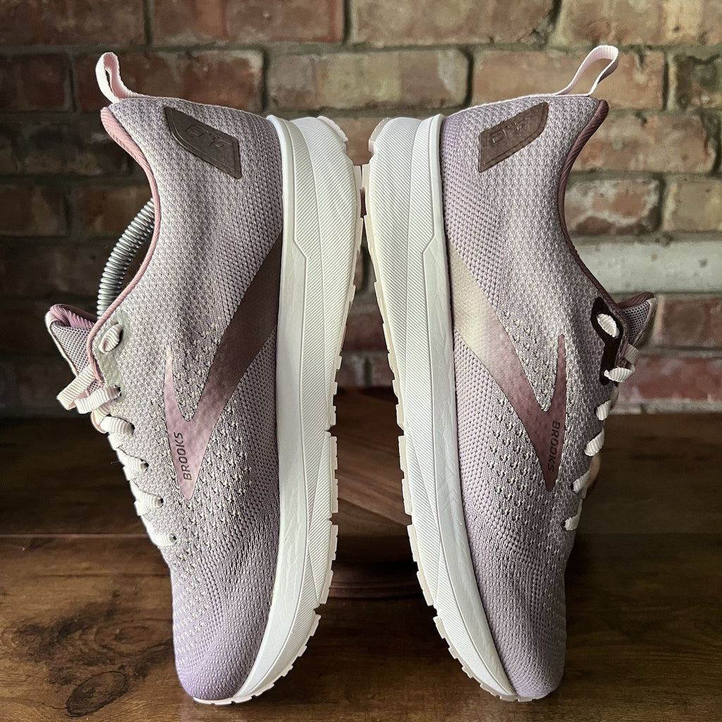 Brooks Revel 4 Running Neutral Cushion Womens 9.5 Rose Pink Sneakers Shoes