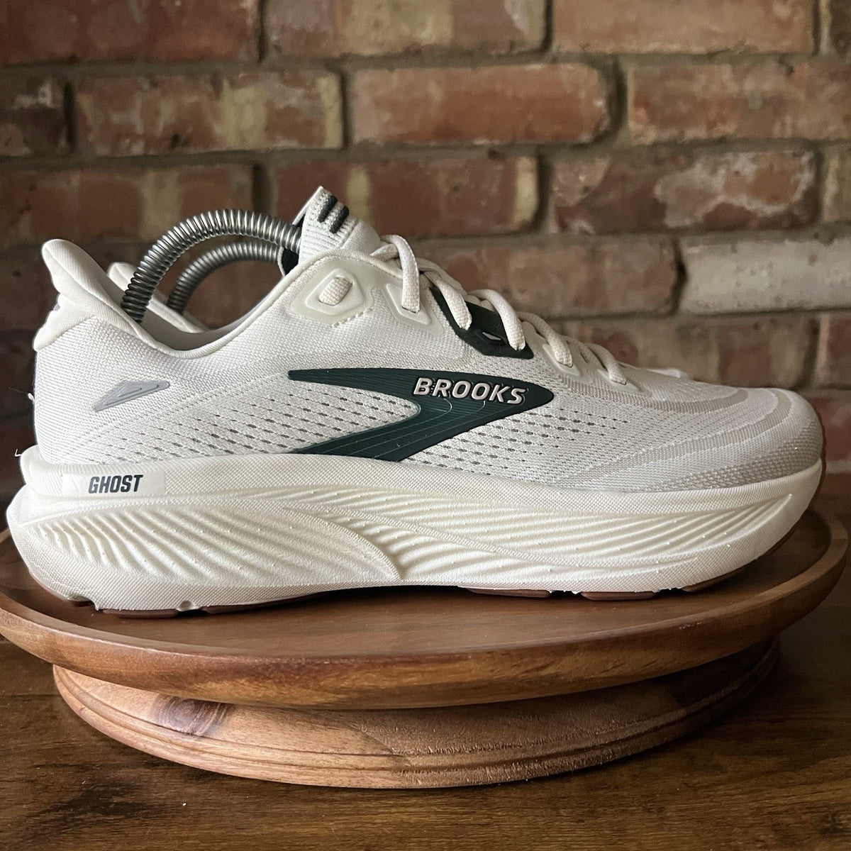 Brooks Ghost 18 Men's 8.5 Balanced Cushion White Spruce Running Shoes Sneakers