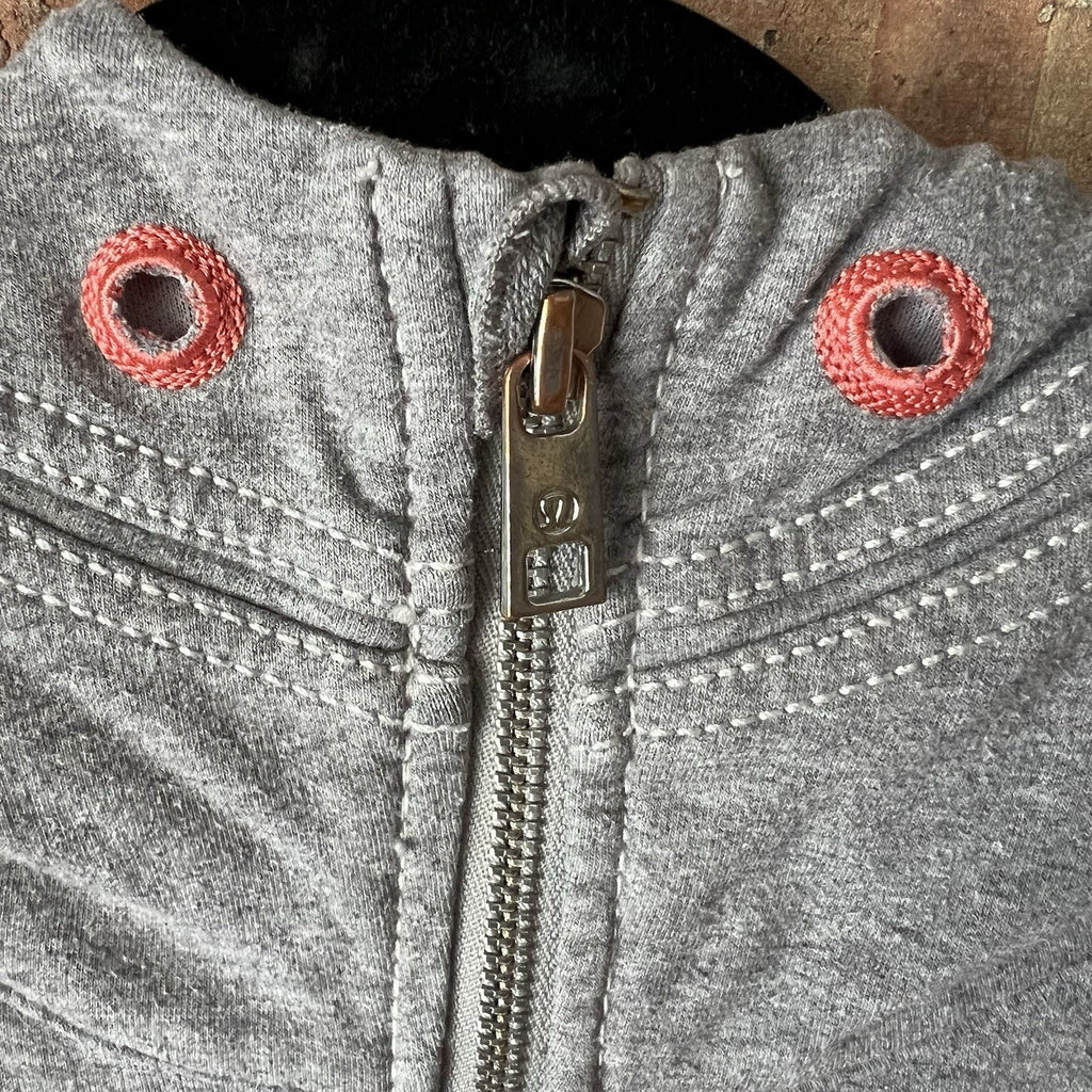 Lululemon Athletica Women's Scuba Gray Pink Hoodie Full Zip Hooded Jacket Size 8