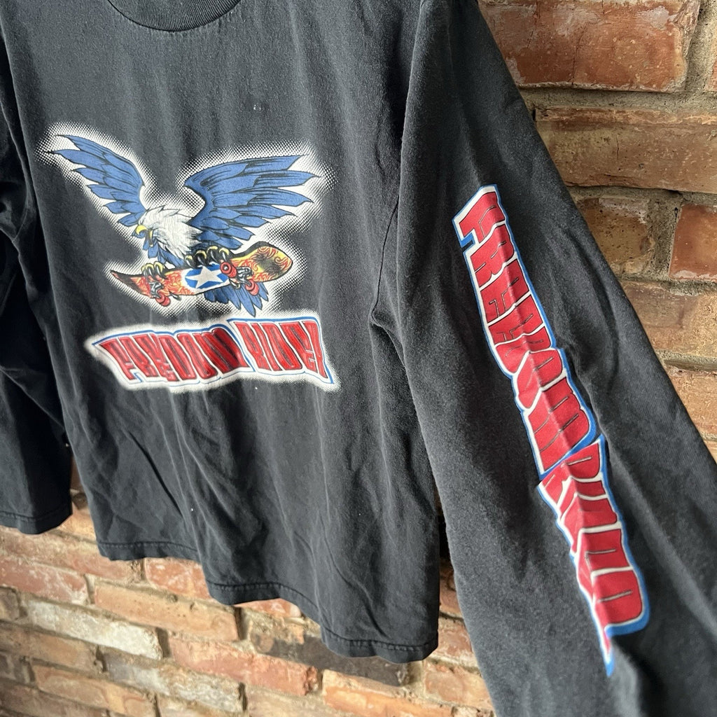 Vintage Y2K Skater T Shirt Boys Medium Surf 90s Grunge Kids Freedom Rider Eagle