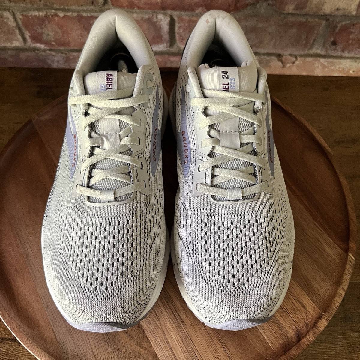 Brooks Ariel GTS 24 Supportive Womens 10 Gray Purple Running Shoes Sneakers