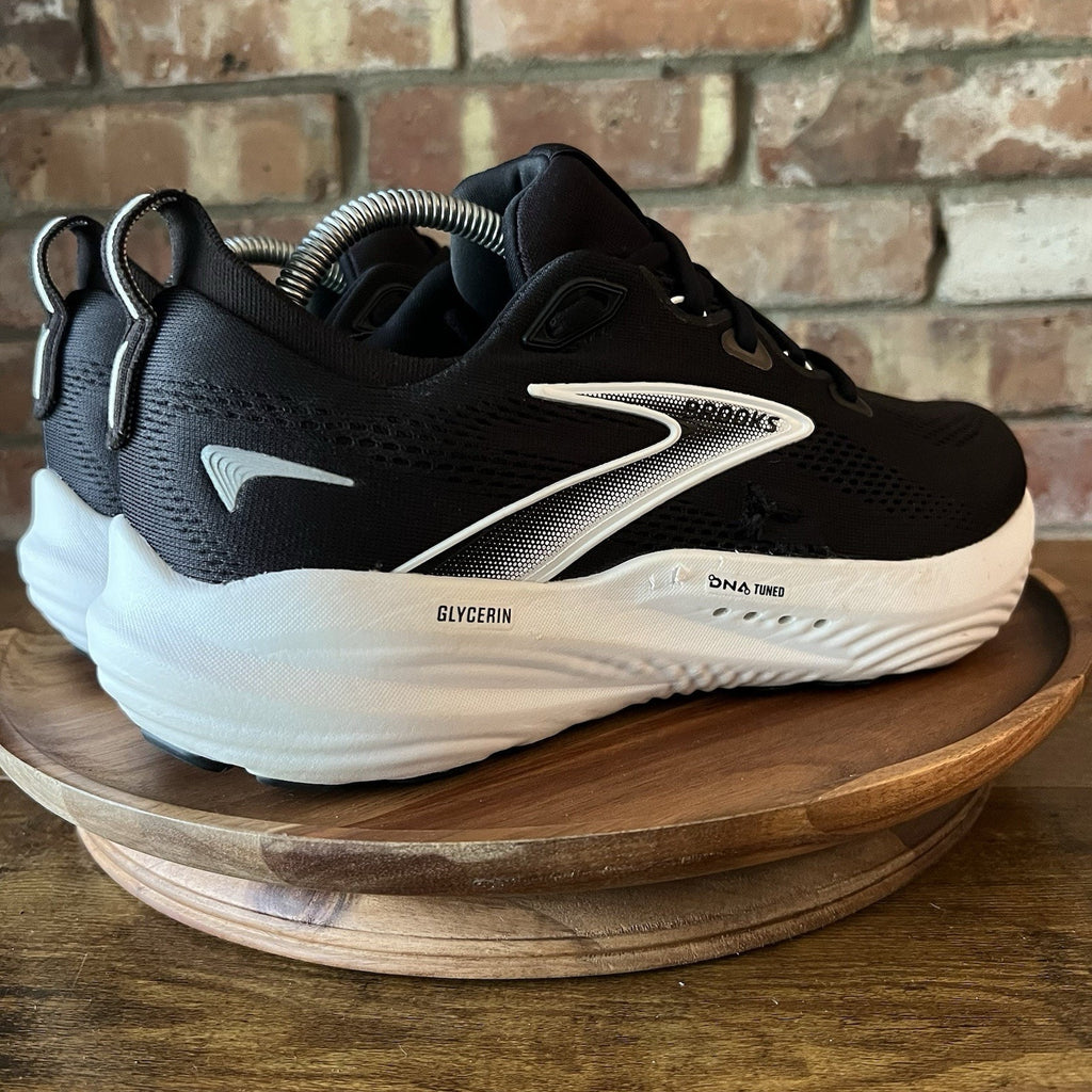 Brooks Glycerin 22 Women's 11 Black White Plush Cushioned Running Shoes Sneakers