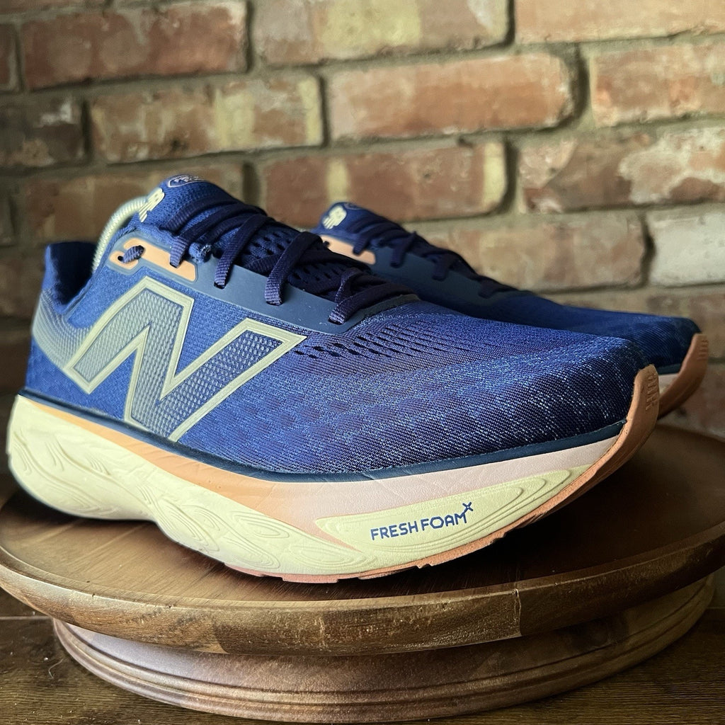 New Balance Fresh Foam 1080V14 Blue Max Cushion Running Shoes Women’s 11 2E