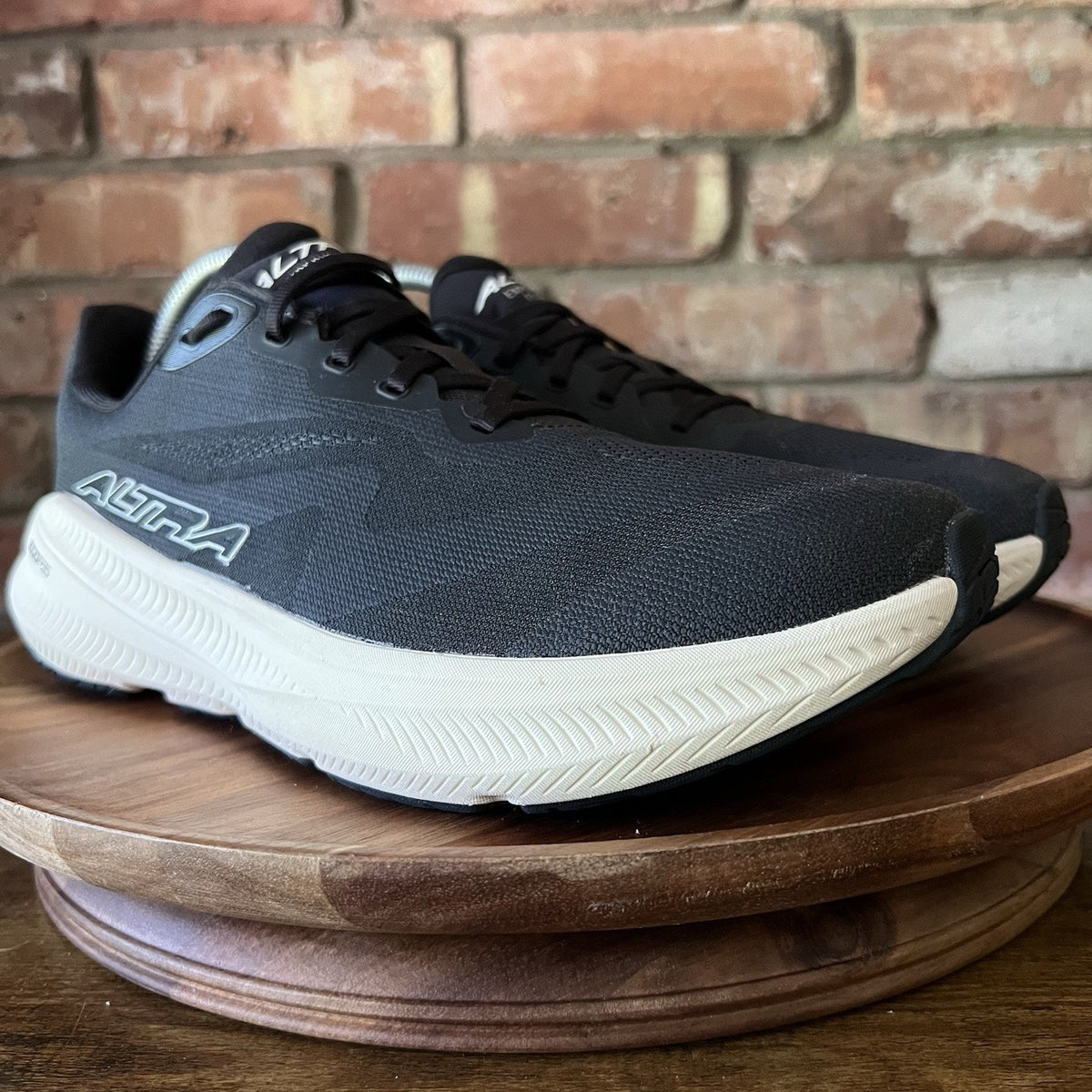 Altra Experience Flow 3 Men's 9 Neutral EGO P35 Cushion Running Black Shoes