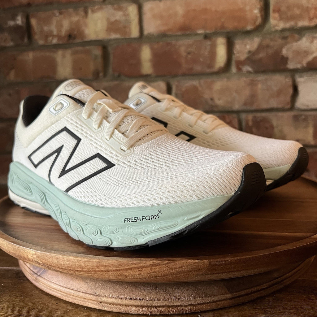 New Balance Fresh Foam X 860v14 Women's 9.5 Running Shoes Sneakers