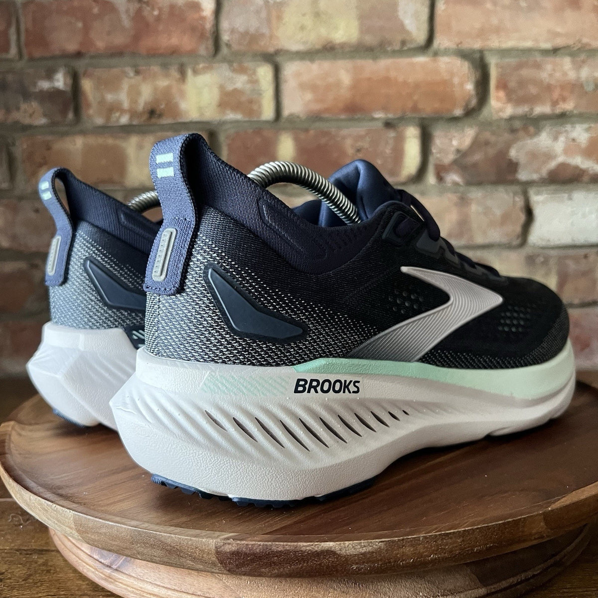 Brooks Glycerin GTS 23 Supportive Plush Cushion Womens 10.5 Blue Running Shoes
