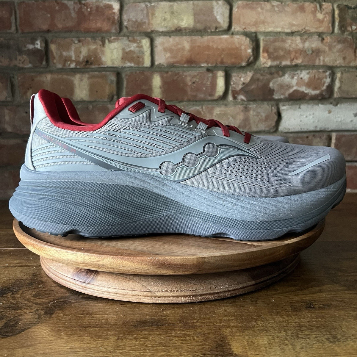 Saucony Hurricane 24 Max Cushion Stability Men's 15 Gray Crimson Running Shoes