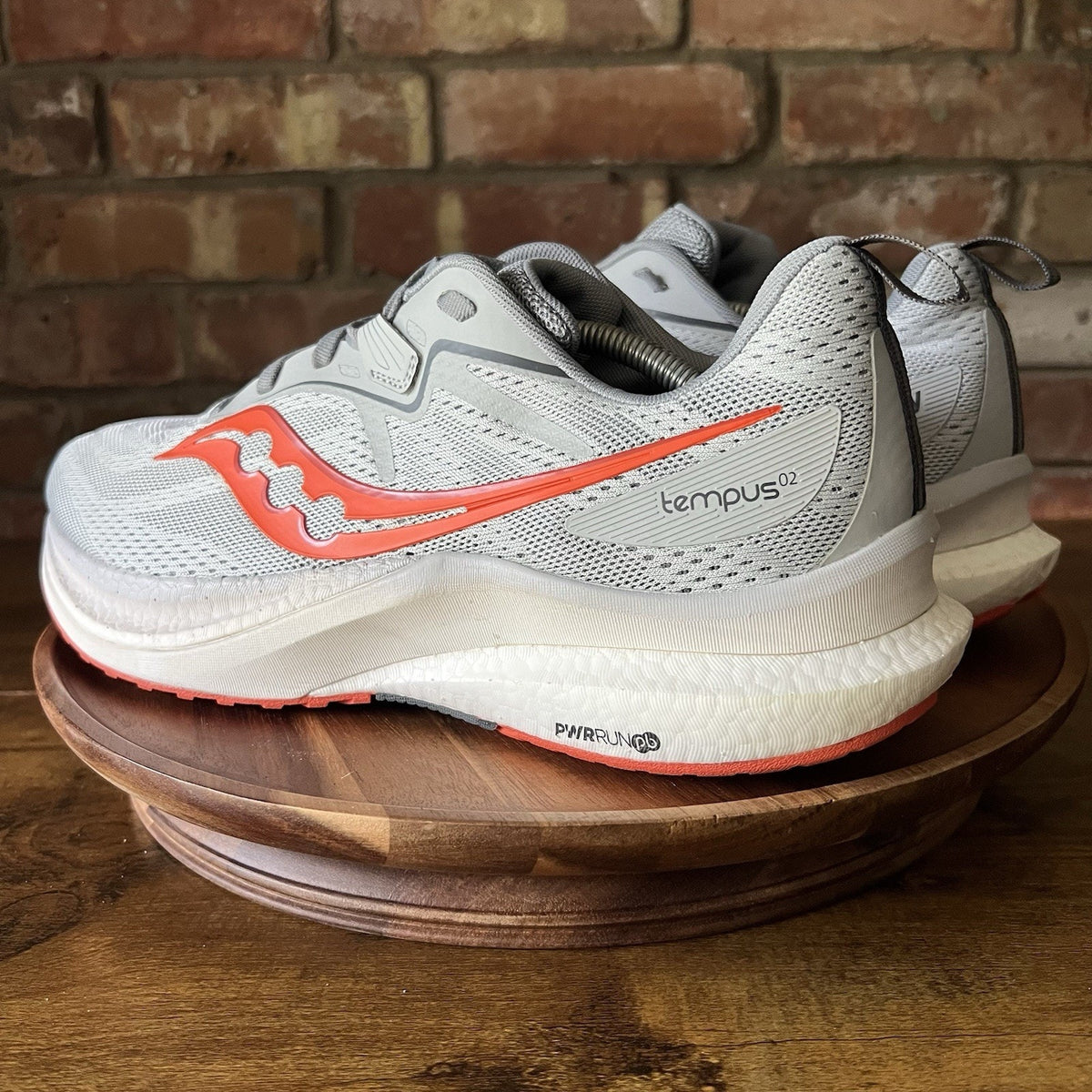 Saucony Tempus 2 Cloud Pepper 14 Stability Cushioned Running Shoes Sneakers