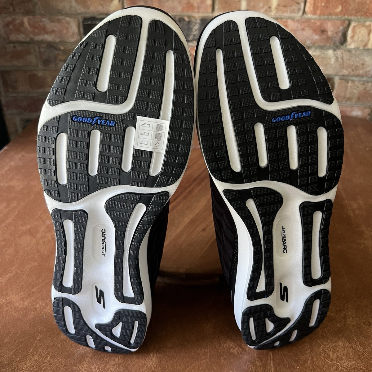 Skechers Go Run Razor Excess 2 Mens 13 Green Black Running Shoes Sneakers