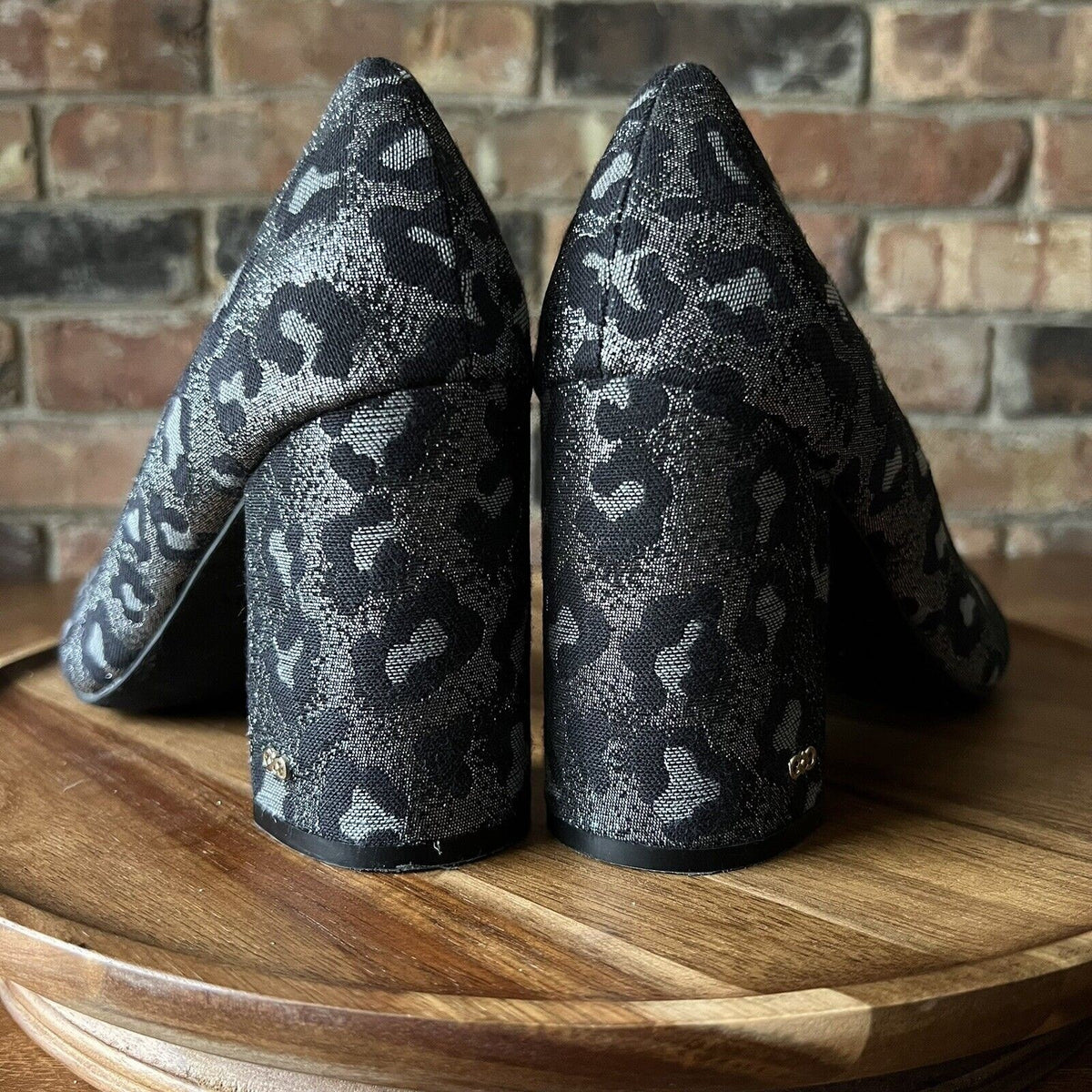 Cole Haan Alanna Brocade Pumps II Black Silver Leopard Block Heels Womens 9 B