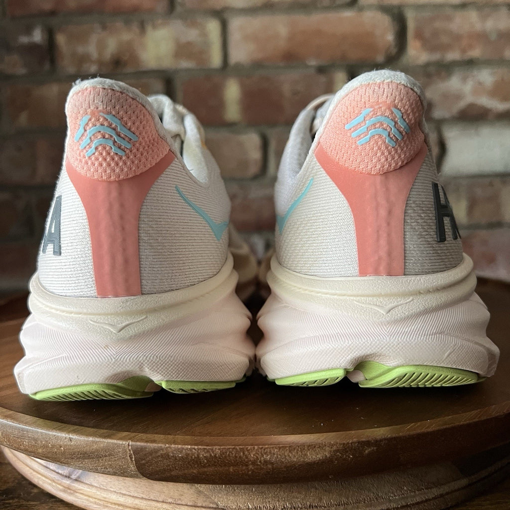 Hoka One One Clifton 9 Women's 7 Max Cushion Vanilla Running Shoes Sneakers