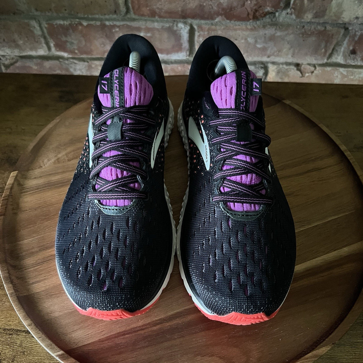 Brooks Glycerin 17 Cushion Black Fiery Coral Running Shoes Sneakers Womens 7 W