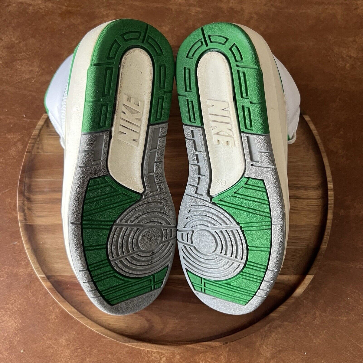 Nike Air Jordan 2 Retro GS Lucky Green Cream Youth 6.5 Women's 8 Shoes Sneakers