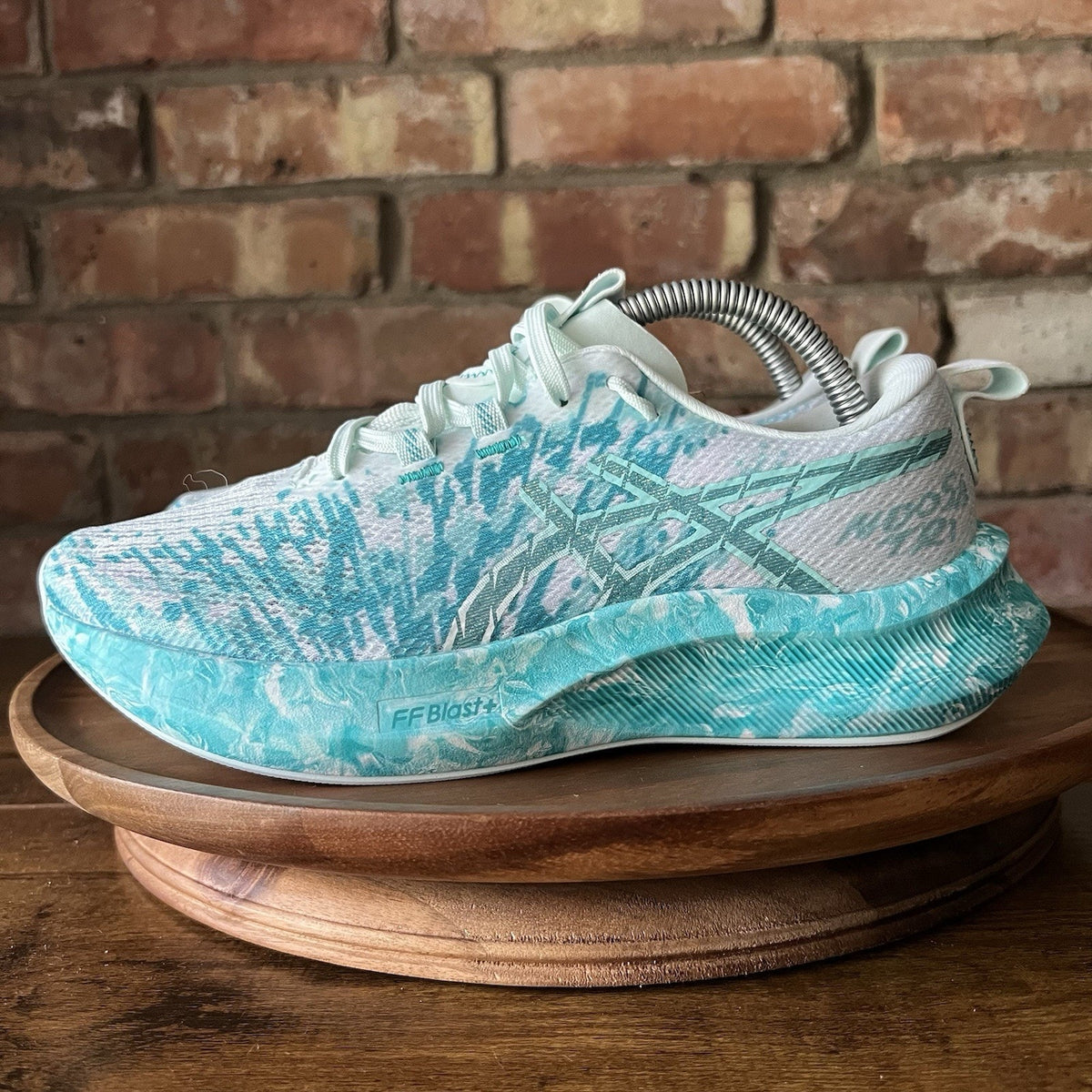 Asics Noosa Tri 16 White Aqua Running Women's 6 FF Blast Cushioned Shoes
