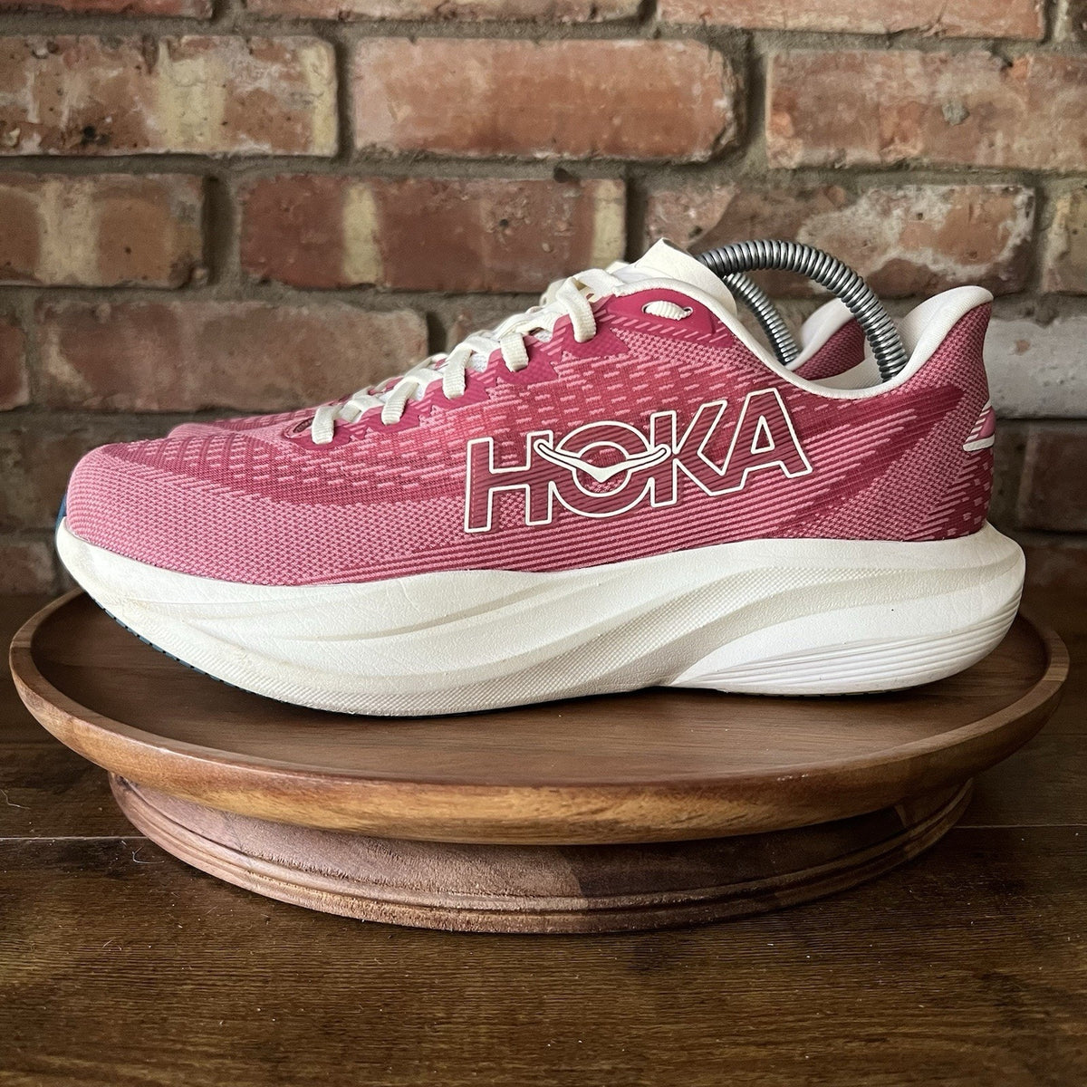 HOKA Mach 7 Lingonberry Neutral Balanced Cushion Running Shoes Women's Size 10