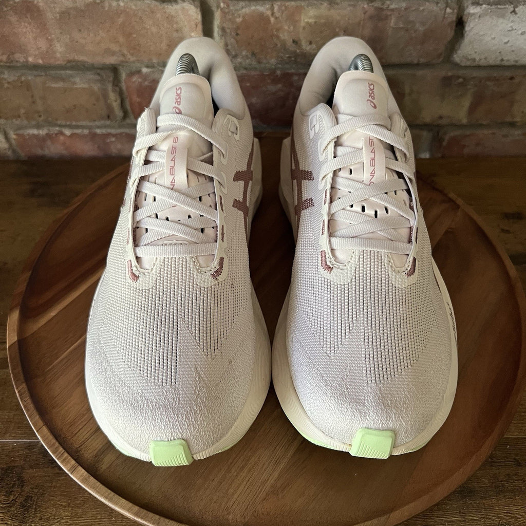 Asics Novablast 6 Max Cushion Rose Dust Running Shoe Sneakers Women's 9.5