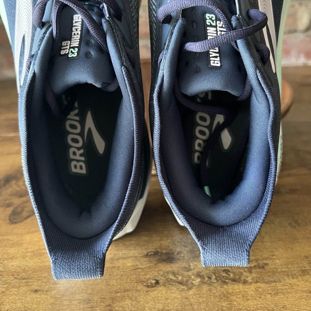 Brooks Glycerin GTS 23 Supportive Plush Cushion Womens 10.5 Blue Running Shoes